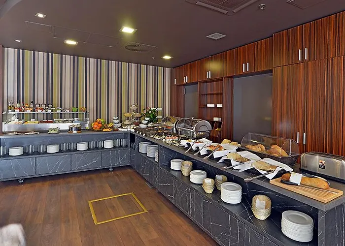 Hotel City Inn Hotel 4*