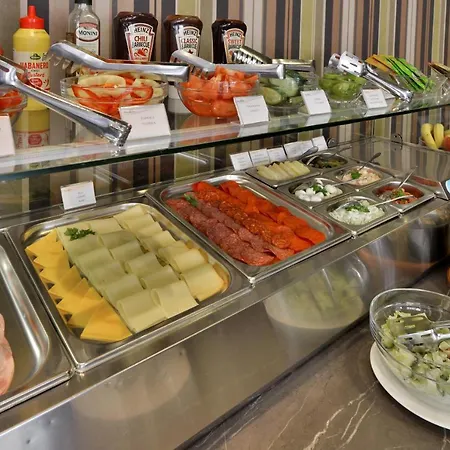 מלון Hotel City Inn