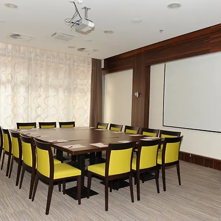 Hotel City Inn מלון