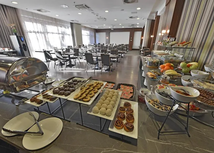 فندق سيتي إن بودابست