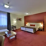 Hotel City Inn 4*
