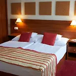 Hotel City Inn Ξενοδοχείο 4*