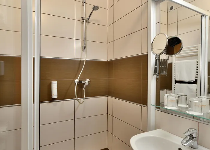 Hotell Hotel City Inn